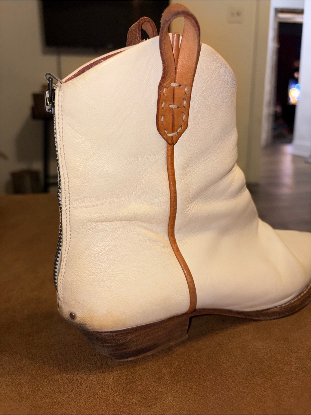 Free People We The Free Wesley White/boneLeather Ankle Boots Size 39 / 9 - Picture 7 of 16